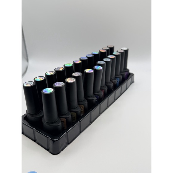 24 Assorted Gel Nail Polishes - Picture 2 of 4